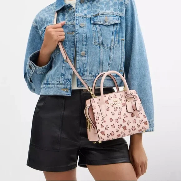 Coach Andrea Carryall Bag With Rose Print In Blush NWT SOLD OUT!!!! - Picture 5 of 6